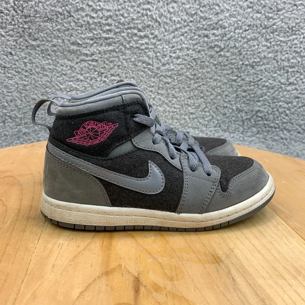 Nike Air Jordan 1 Retro GT High TD Toddler Size 10c Shoes Lace Up Grey Pink